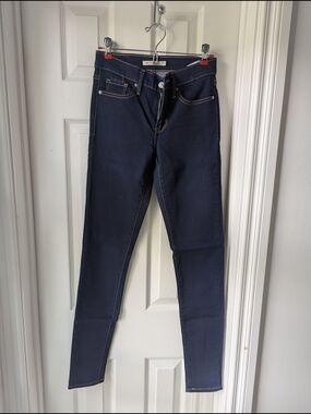 Levi's Dark Blue Women's Skinny Jeans